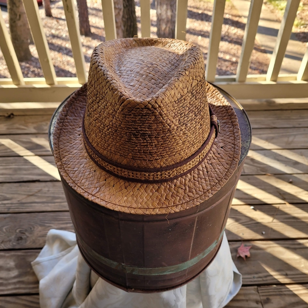 Great Hat Collection - Picture 9 of 12